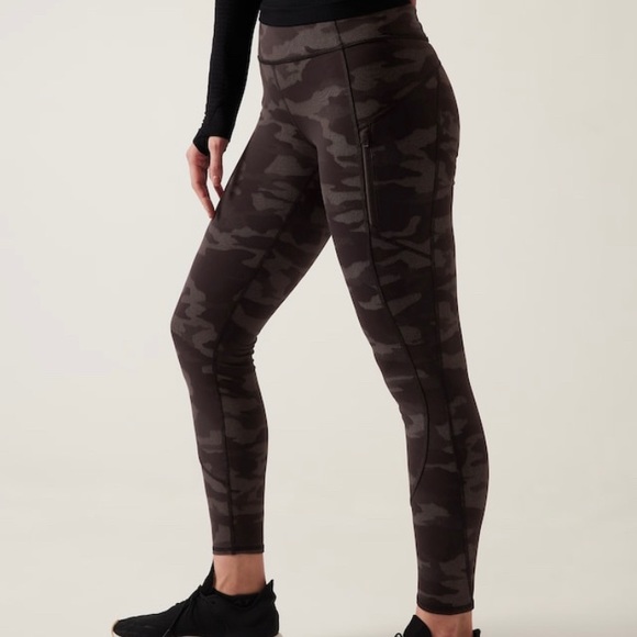 Athleta Rainier Reflective Tights Size S Camo Lux Reflective Black - Picture 2 of 12